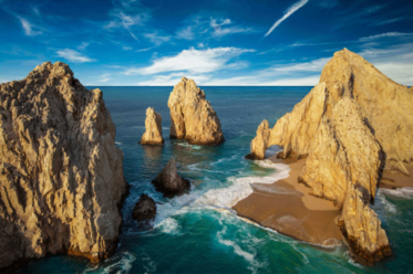 Felsen vor der Küste Baja California Sur