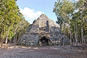 Cobá