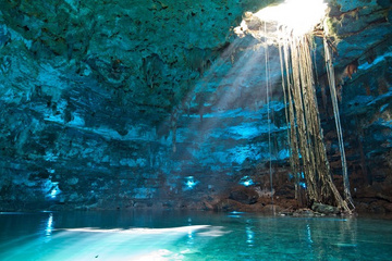 Cenote Halbinsel Yucatán